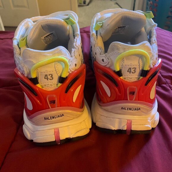 Balenciaga Runner - Picture 4 of 5